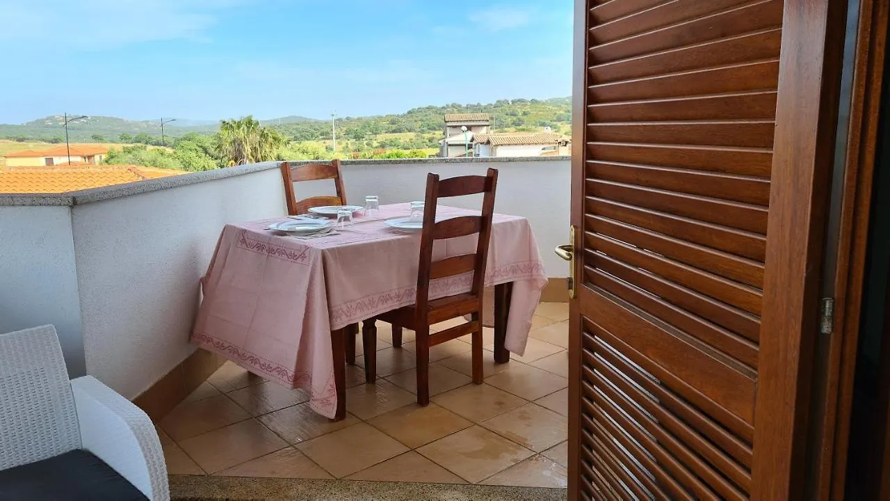 Appartamenti Bella Vista Su Tavolara Porto San Paolo  0*, Porto San Paolo (Sardinia) Italia
