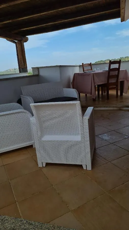 Appartamenti Bella Vista Su Tavolara Porto San Paolo  0*, Porto San Paolo (Sardinia) Italia