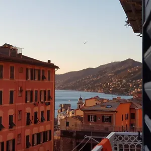 https://la-scialuppa-camogli.hotelitalianriviera.com